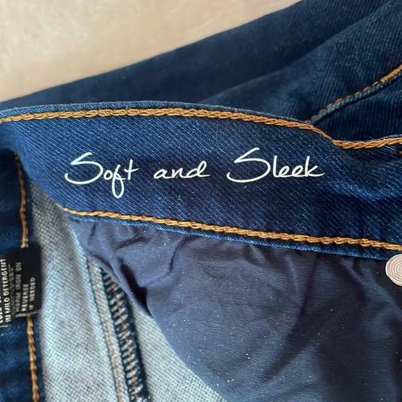 DG2 new w/o tag soft and sleek denim jeans - Picture 3 of 4